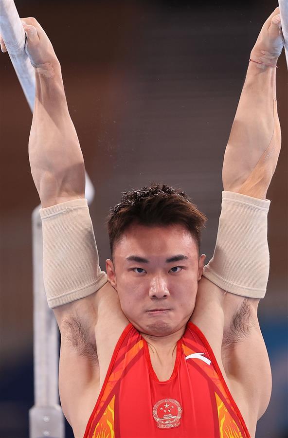 阿拉伯联合酋长国选手夺得体操比赛铜牌的简单介绍