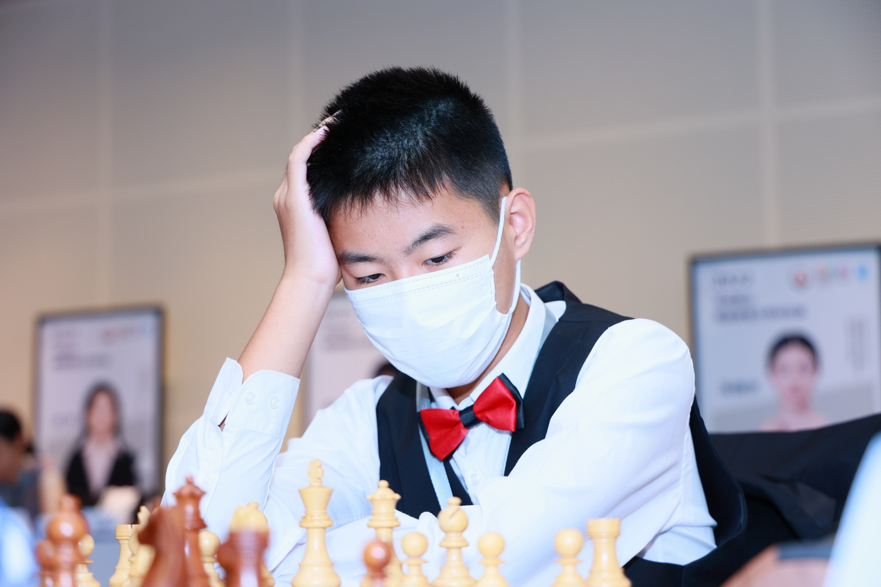 开云APP-关于国际象棋选手晋级，智慧过人的信息