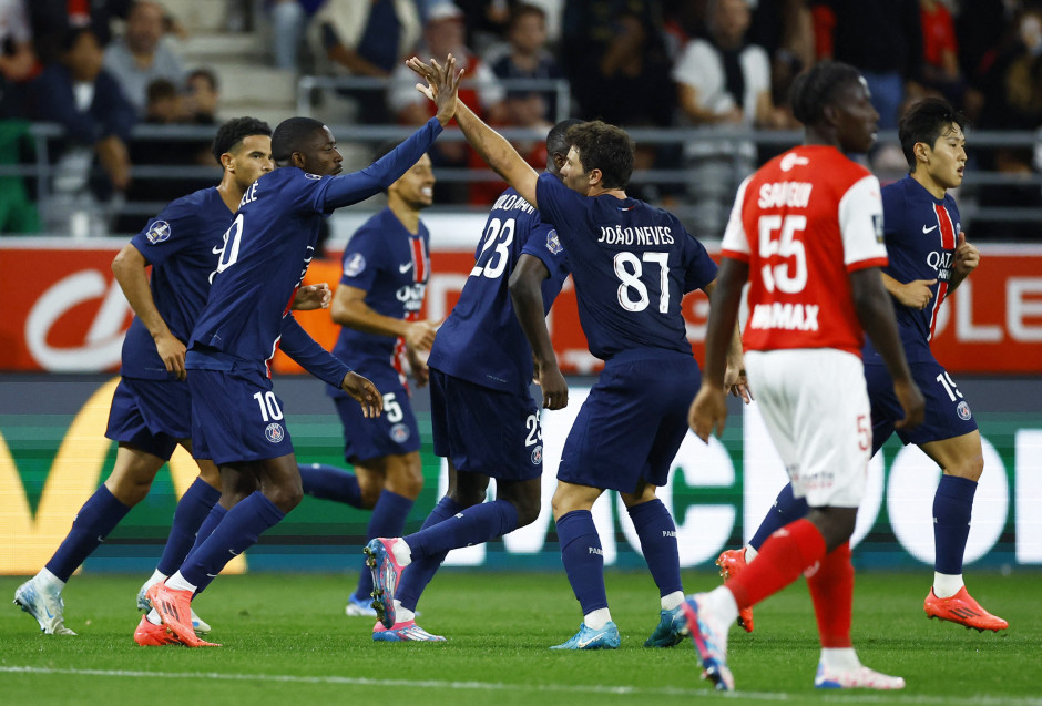摩纳哥在最新比赛中被巴黎圣日耳曼击败