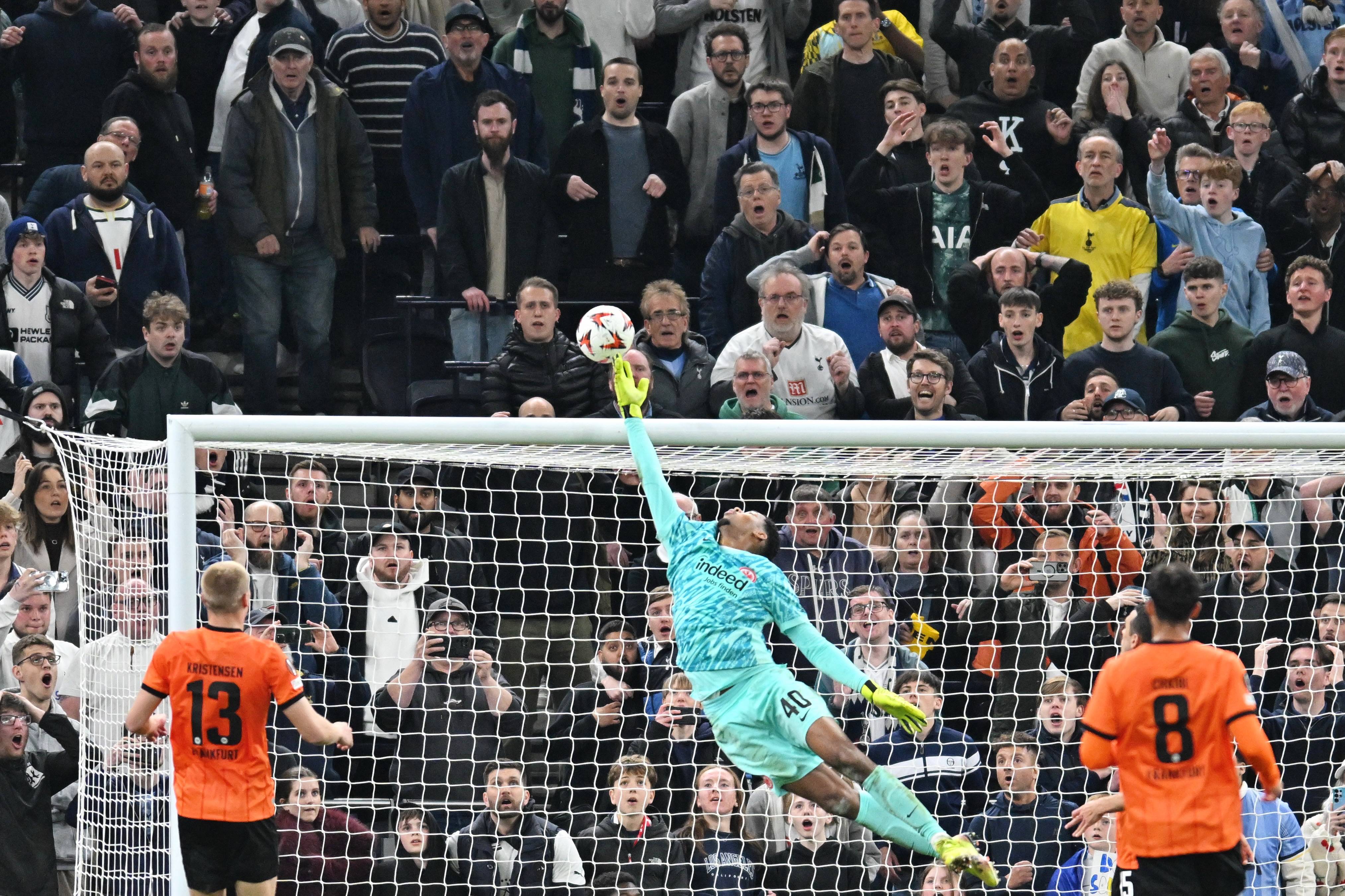 热刺主场力克对手，登上胜利之巅的简单介绍