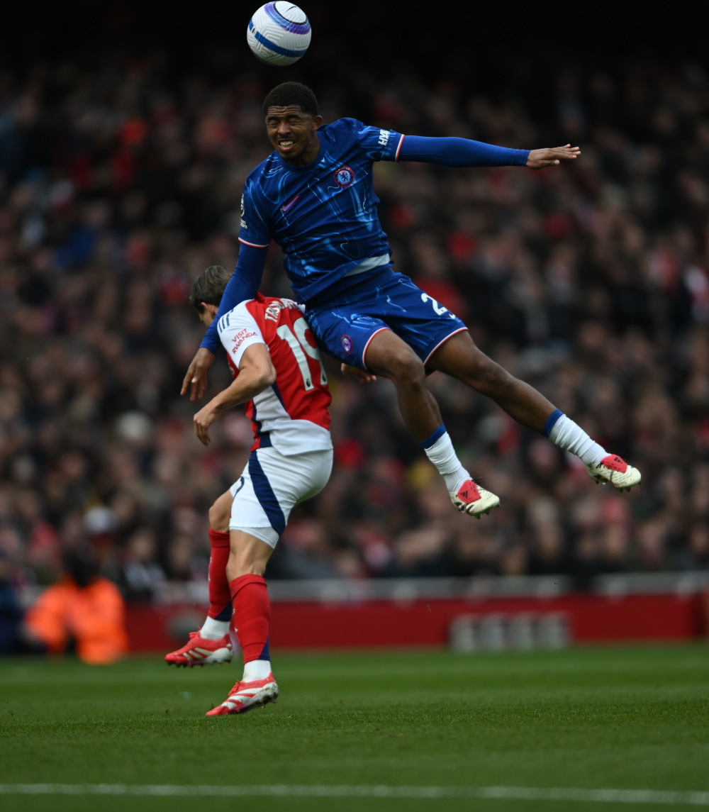 比赛结果惊险刺激,欧洲足球联赛再燃火的简单介绍 比赛结果惊险刺激,欧洲足球联赛再燃火的简单介绍