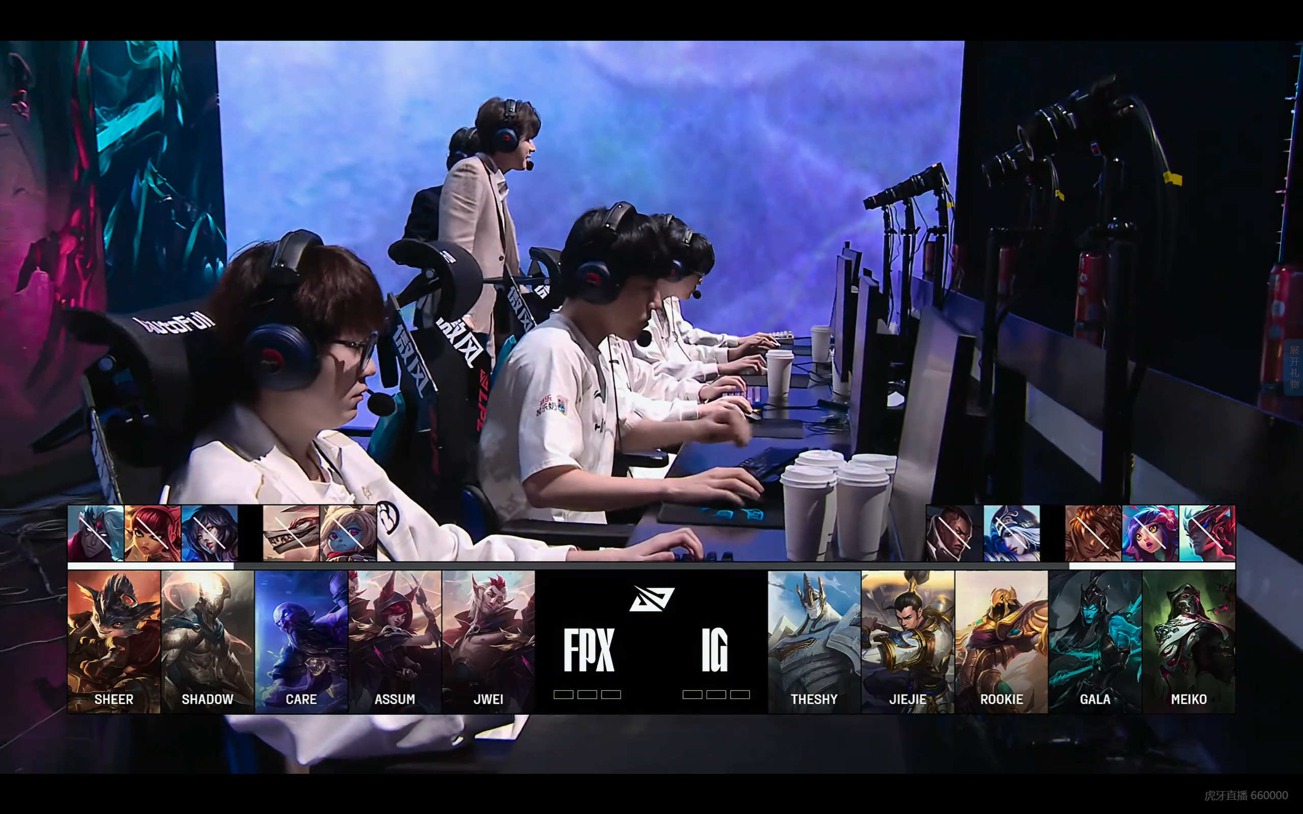 开云体育下载-SHR翻盘FPX，Uzi极限生还后反打顶尖较量淘汰赛，让粉丝疯狂欢呼的简单介绍