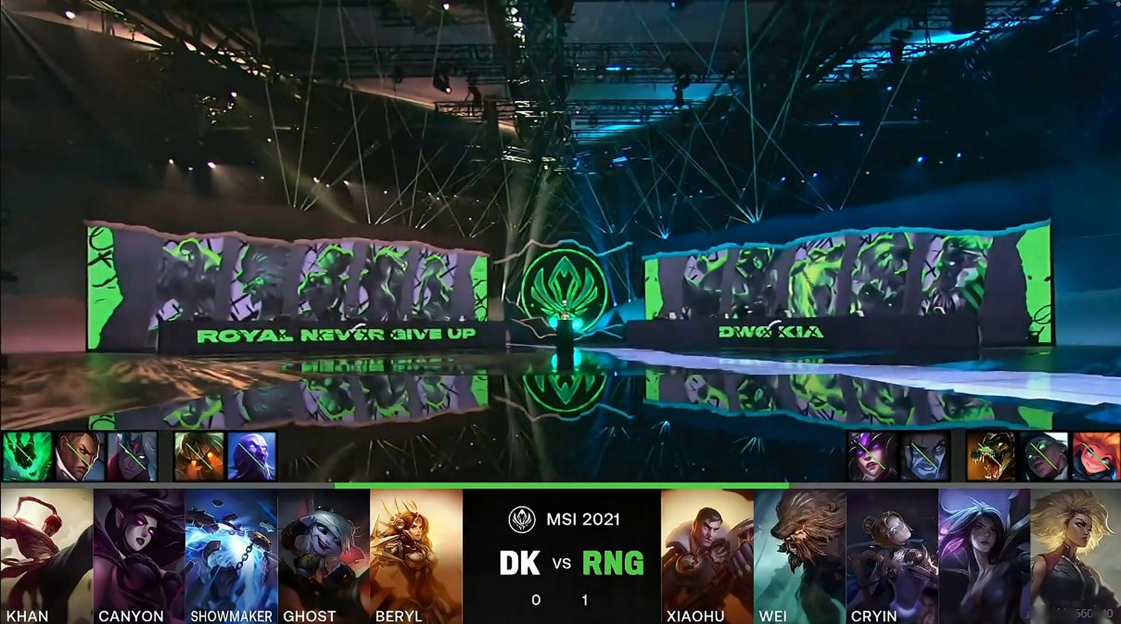 开云体育官方网站-包含RNG翻盘G2，ShowMaker团战一打五顶尖较量八强赛，让粉丝疯狂欢呼的词条