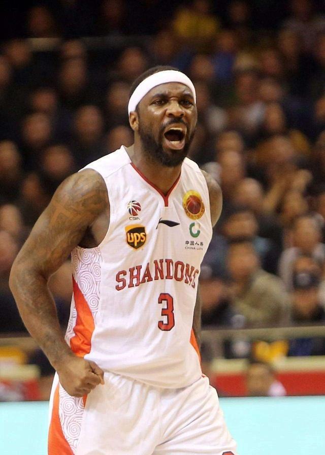 关于武汉客场惨败重庆,近期战绩低迷排名继续下滑的信息 关于武汉客场惨败重庆,近期战绩低迷排名继续下滑的信息