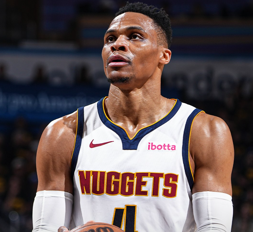 开云体育平台APP-海鹰大胜快船，威少35分砍下得分王