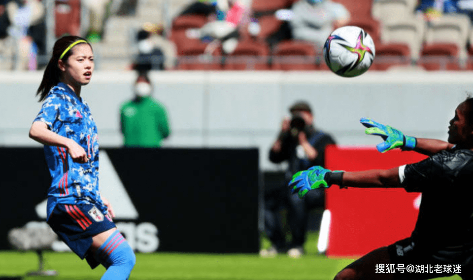 巴西女足精湛技术,一鼓作气晋级年度比赛 巴西女足精湛技术,一鼓作气晋级年度比赛