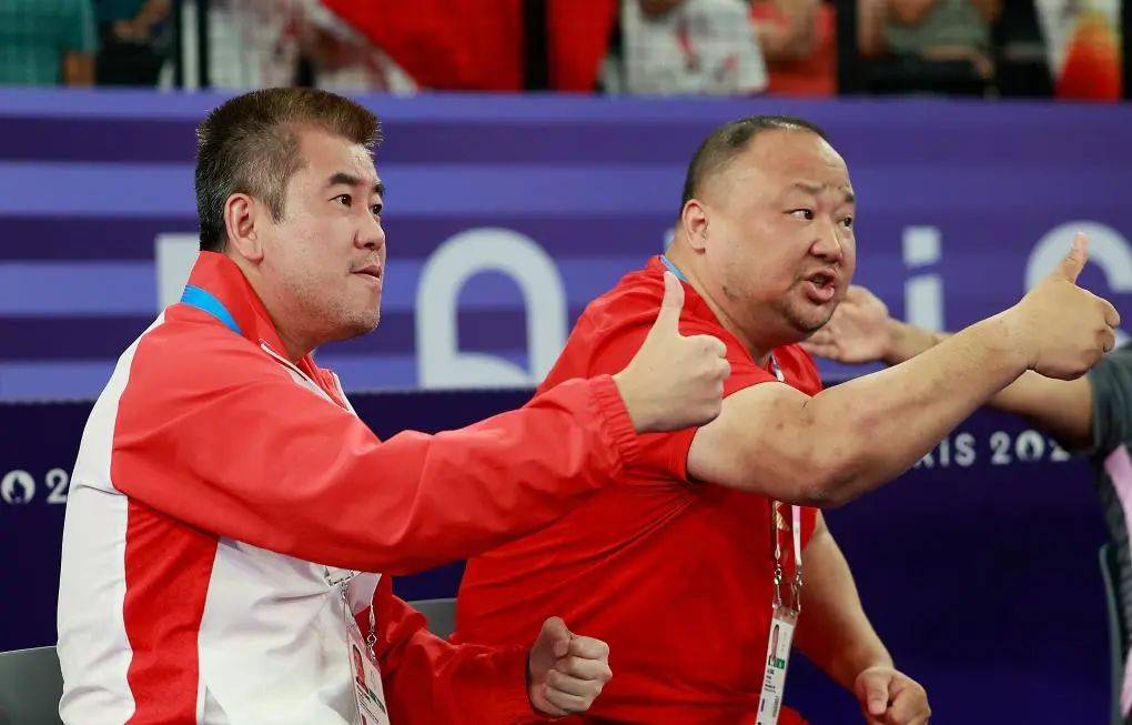 中国队力克日本队，安赛龙关键制胜