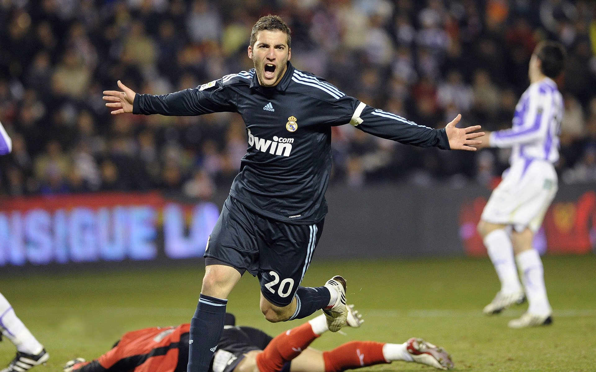 新王崛起,法国羽坛横扫泰国,安赛龙独领风骚惊艳四座